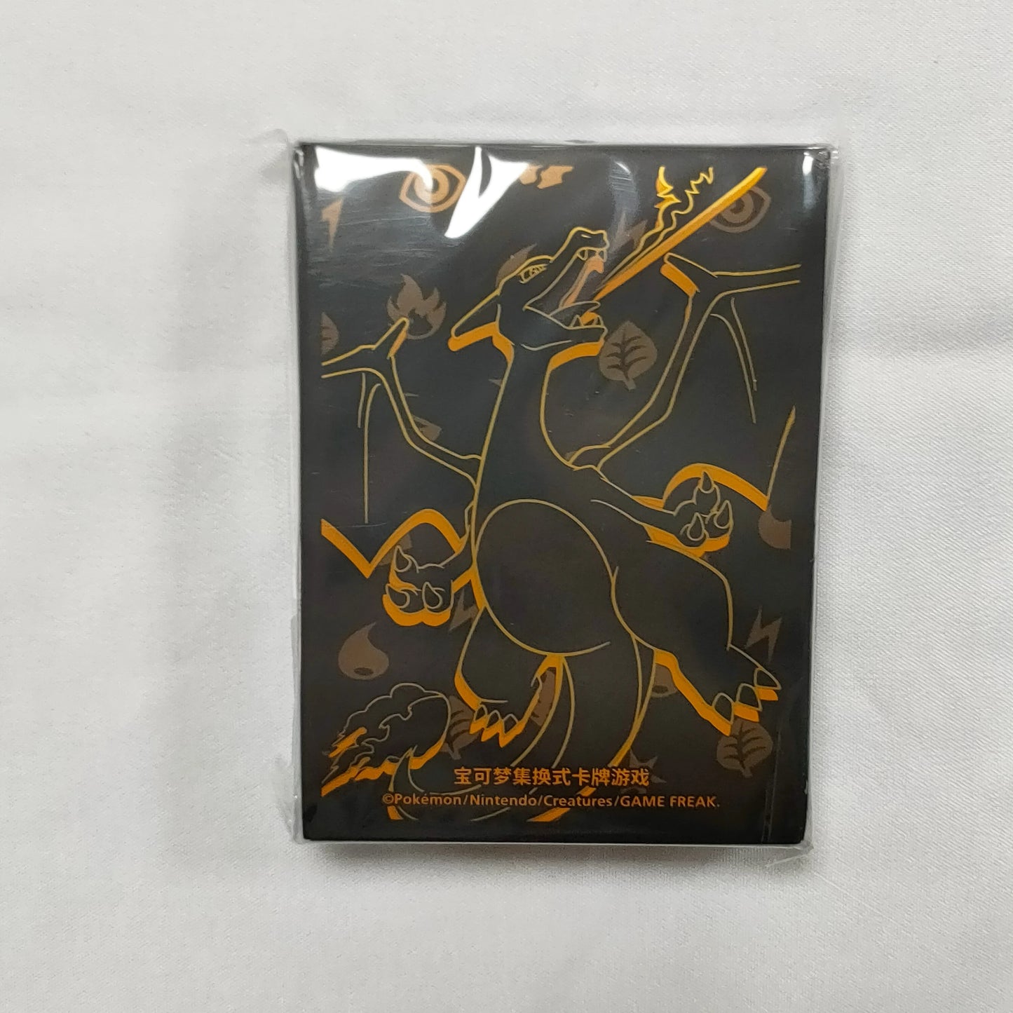 New Hot 64pcs/Set Ptcg Trading Card Sleeve Departure Theme Pikachu Lvysaur Shanaido Mewtwo Card Protection Cover Gift Toys ﻿