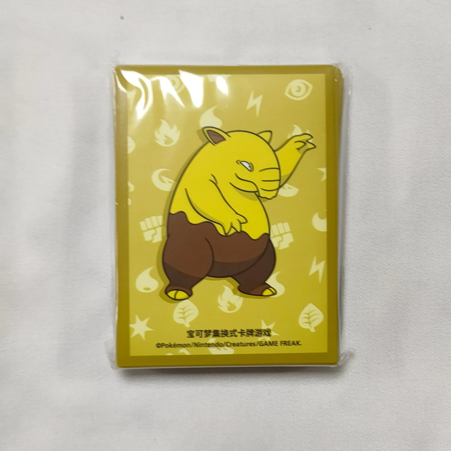 New Hot 64pcs/Set Ptcg Trading Card Sleeve Departure Theme Pikachu Lvysaur Shanaido Mewtwo Card Protection Cover Gift Toys ﻿